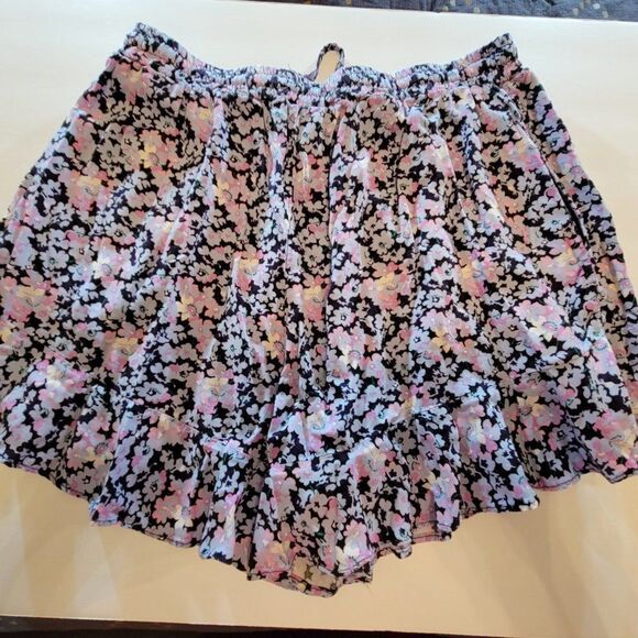 MOSSIMO SUPPLY CO FLORAL SHORT - Picture 11 of 12